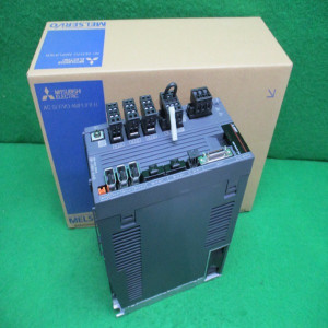 북70206/미사용서보드라이브/MR-J4W3-444B/400WX3(ABC)/미쓰비시